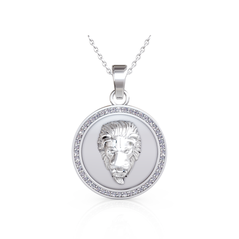 lion crest pendant